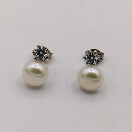 BRINCOS PRATA RODEADA