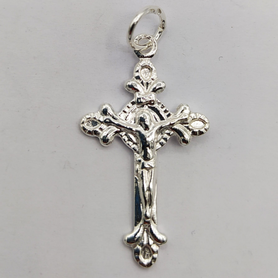 CRUCIFIXO PRATA RODEADA